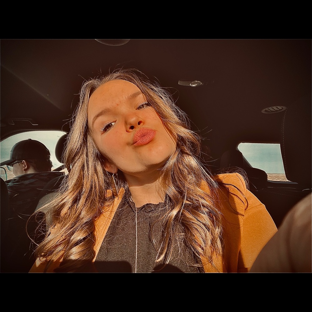 Meet your Posher, Taylor